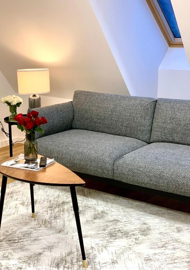 Hotel, Apartament Pod Zlotym Lwem W Samym Centrum Miasta Z Darmowym Parkingiem VII Kłodzko Extérieur photo